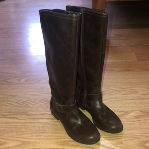 American Eagle boots